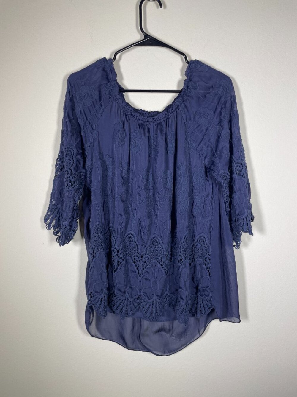 Le Marais Paris 100% Silk Navy Blouse Size L Artsy Bell Sleeve Lace Embroidered!